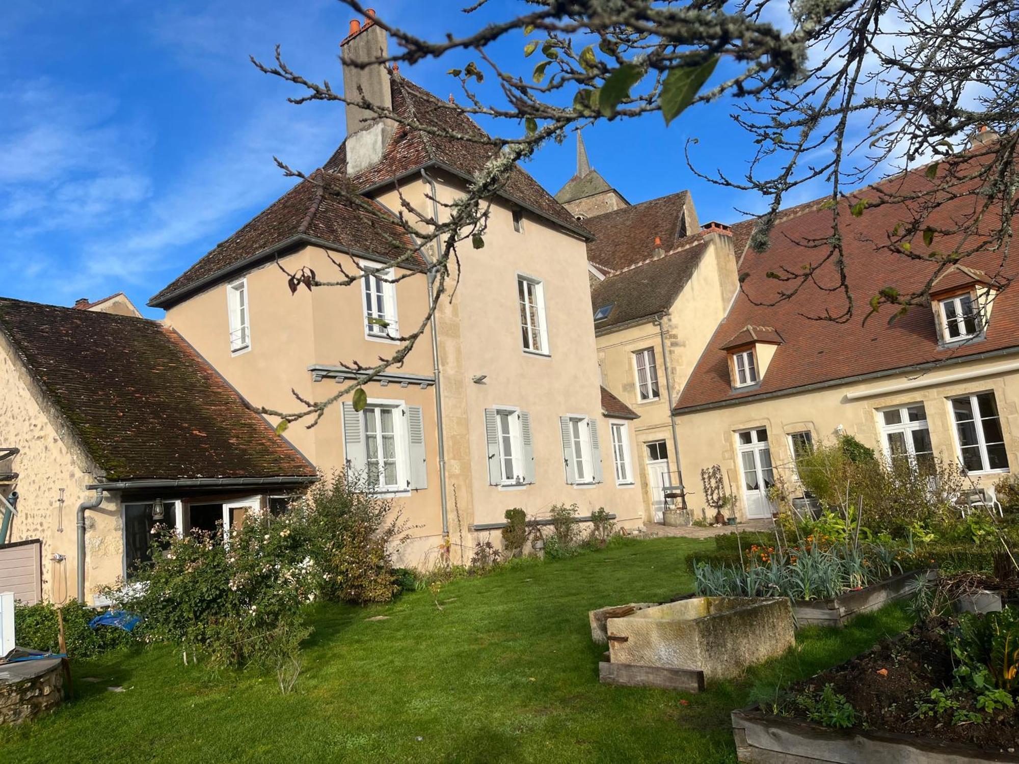 Maison De Noble Nicolas Avallon Kültér fotó
